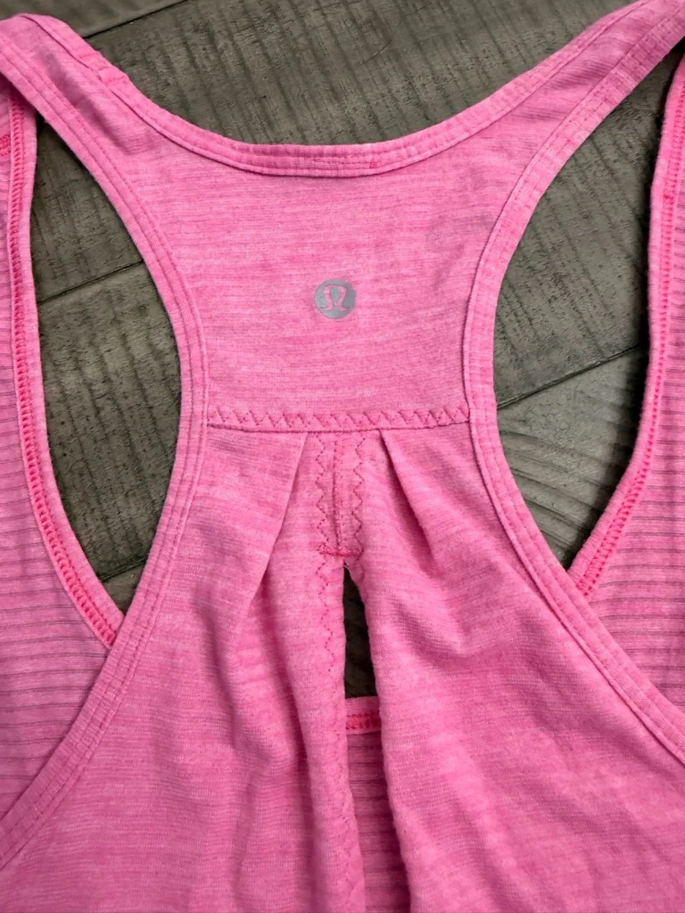 lululemon athletica Bright Pink Racerback Tank - Picture 3 of 3